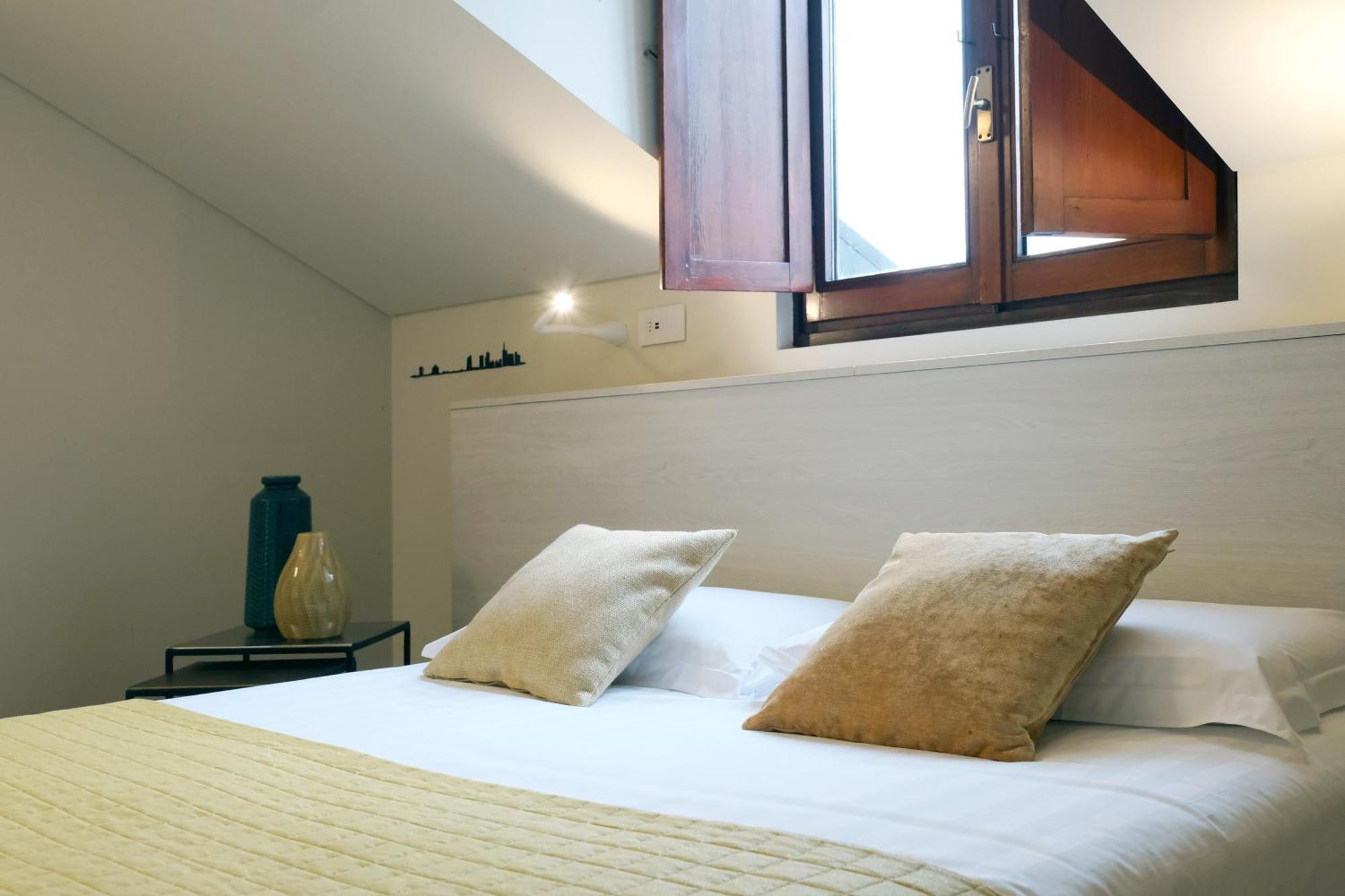 Comecasa 10 Minutes Walk From Duomo 2 Bedroom Apartment Milan Exterior photo